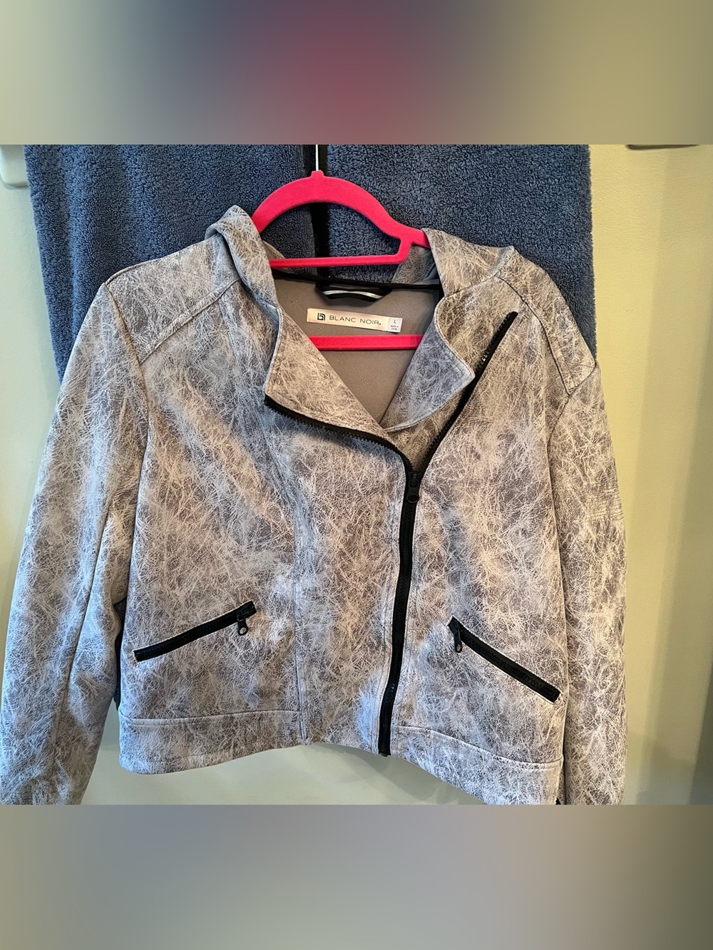 Blanc Noir Women's Gray Textured Zip Moto Jacket size large
